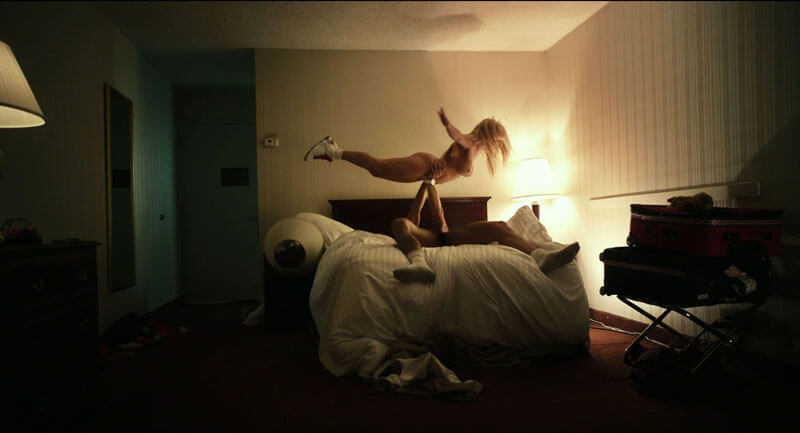 melissa-rauch-naked-7